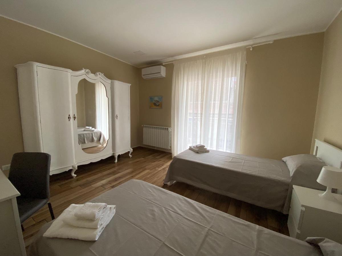 Violet House. Βίλα Κατάνια Εξωτερικό φωτογραφία